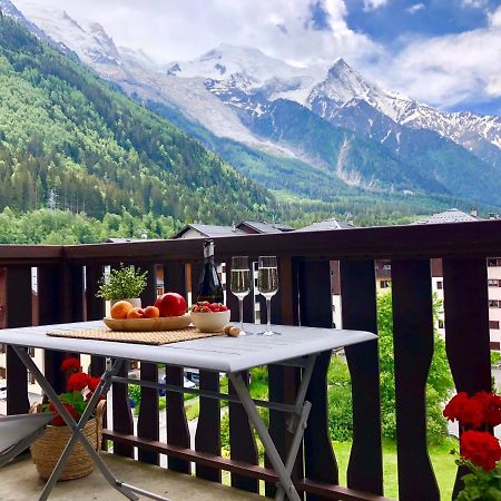 Ferienwohnung Mont Blanc 43, Vue Mont Blanc , Balcon, Parking Chamonix Exterior foto
