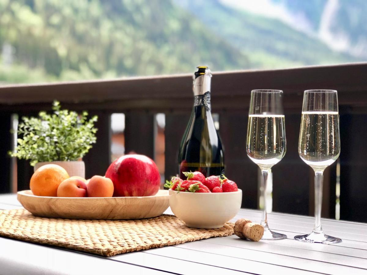 Ferienwohnung Mont Blanc 43, Vue Mont Blanc , Balcon, Parking Chamonix Exterior foto